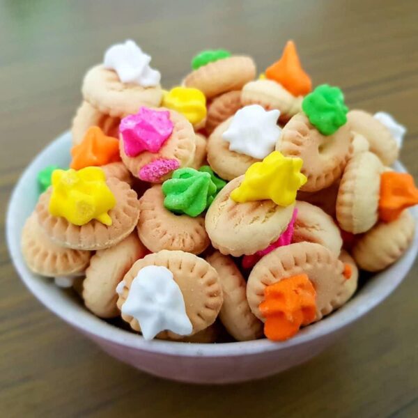 Flower biscuits